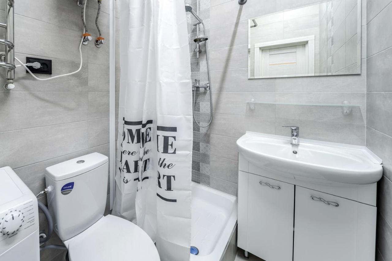 Modern Apartment In The Old City Lviv Exterior photo